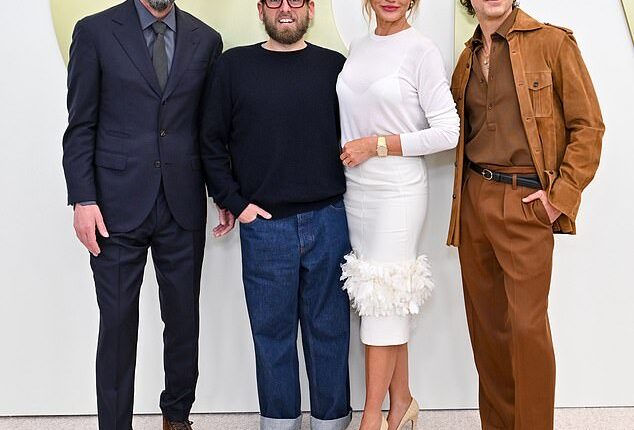 Keanu Reeves and Cameron Diaz were back side by side on Wednesday, sharing the stage at an Apple event alongside Jonah Hill and Matt Bomer