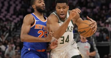 Knicks Hit 'Hurdle' in Giannis Antetokounmpo Trade Talks: Report