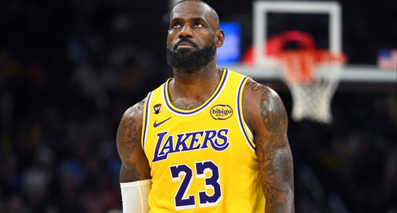 LeBron James' Latest Accomplishment Draws Just 1 Word From Caitlin Clark