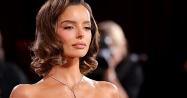 Maura Higgins' lip combo is 'always' this MAC lipstick and liner