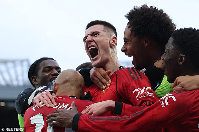 Manchester United beat Fulham 3-2 in dramatic fashion after Benjamin Sesko's last-gasp goal