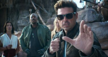 Mortal Kombat II Trailer Gives Johnny Cage His Hero Moment