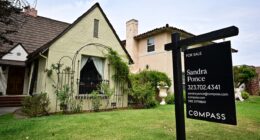 Mortgage rates fall below 6% for the first time since 2022, giving buyers a glimpse of affordability