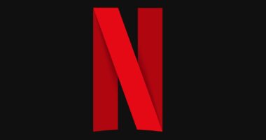 One of 2025's Biggest Fantasy Epics Is an Instant Netflix Hit