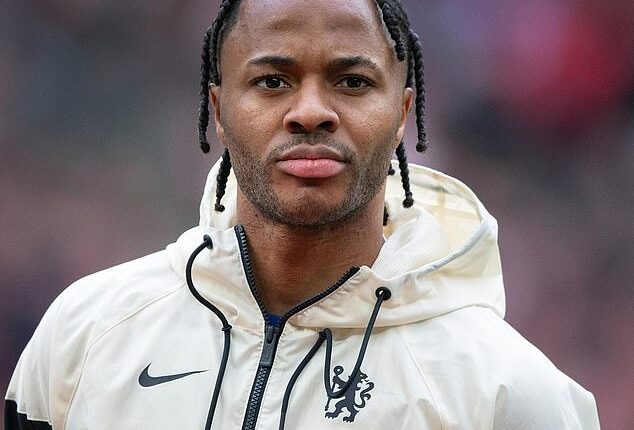 Raheem Sterling has signed for Dutch side Feyenoord on a deal until the end of the season