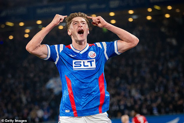 Rangers have paid £4m to sign German striker Ryan Naderi from Hansa Rostock