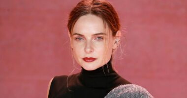 Rebecca Ferguson’s New Sci-Fi Movie Sinks 2020's "Waterlogged 'Alien' Clone" at the Box Office