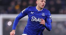 Everton's Dwight McNeil move to Crystal Palace is off after the Eagles renegaded on the deal