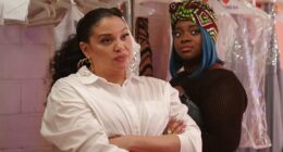 SURVIVAL OF THE THICKEST SEASON 2. (L to R) Michelle Buteau as Mavis and Alecsys Proctor-Turner as Nala in Episode 204 of Survival of the Thickest, Season 2