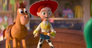Toy Story 5 Knows It's Repeating The Same Plot Again