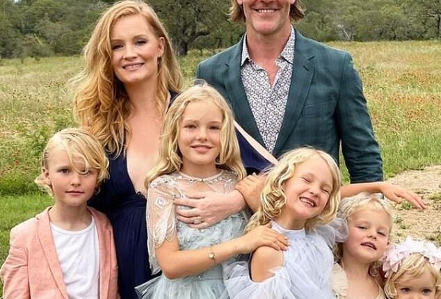 James Van Der Beek is survived by his wife Kimberly and their six children following his death