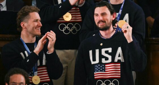 US men’s hockey star Connor Hellebuyck awarded huge honor by Trump