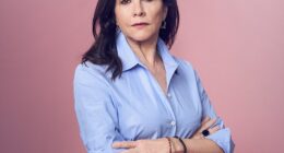 Sian Sturgis' leg dislocated from her hip socket, leaving her in excruciating pain. But, she writes, the NHS has an issue with women's pain, so her suffering was not treated with urgency