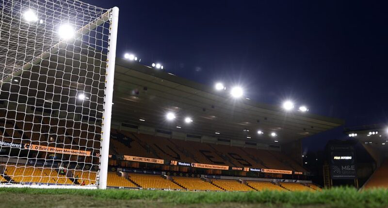 Wolves vs Arsenal - Premier League LIVE: Latest score, team news and updates as Gunners travel to Molineux knowing a win could strengthen their grip on top spot
