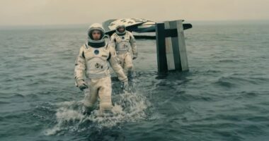 15 Movie Mistakes That Slipped Through to the Big Screen