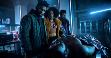 (L to R) John Boyega as Fontaine, Teyonah Parris as Yo-Yo and Jamie Foxx (Producer) as Slick Charles in They Cloned Tyrone