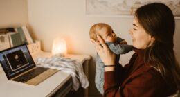 5 Ways Working Moms Can Save Their Best Energy For Their Kids