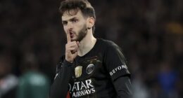 Kvicha Kvaratskhelia is uninterested in a move away from Paris Saint-Germain this summer
