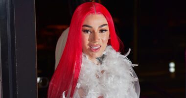 Social Media Chimes In After Bhad Bhabie Claps Back At Critics Following New Photos Amid Cancer Battle