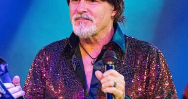 Tommy DeCarlo has died at age 60. The musician was the lead vocalist for the rock-n-roll band Boston, which had the hit songs More Than A Feeling, Amanda and Peace Of Mind. He passed away on Monday