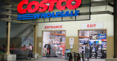 Costco’s stock chart sees first bullish ‘golden cross’ in 3 years as earnings are released