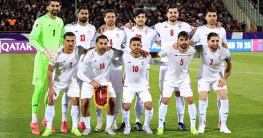 Donald Trump has been urged to offer an 'olive branch' to the Iranian national soccer team