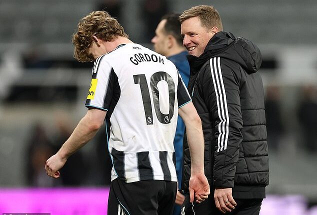 Eddie Howe has defended Anthony Gordon after criticism by Roy Keane and Alan Shearer