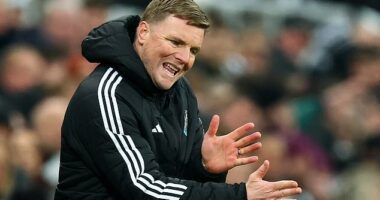 Eddie Howe urged his Newcastle players to seize the opportunity against Barcelona