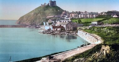Criccieth is described as 'something of a hidden gem on the Llyn peninsula'