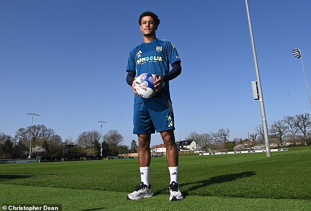 At 22, Oscar Bobb is ready to spread his wings again. Another of City’s breakout stars has broken out - at Fulham