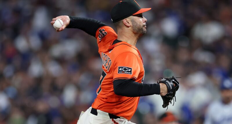 Giants Release Veteran Pitcher After Signing Ryan Borucki