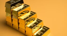 Gold isn’t your safe haven in this war: It just logged its biggest weekly drop in over 14 years