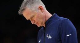 Golden State Warriors Player Reportedly In Walking Boot Ahead Of Rockets Game