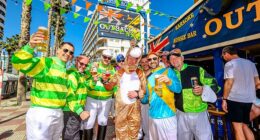 As the horse racing in Gloucestershire reached its dramatic climax, sporting fans on the Costa Blanca donned their best jockey costumes to enjoy the sizzling 23 degree heat