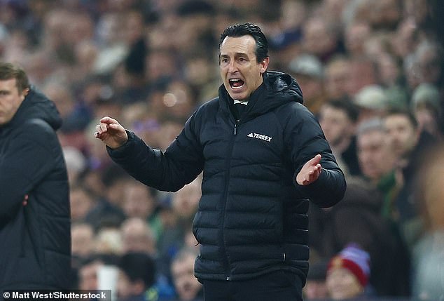 Unai Emery's men travel to Manchester United on Sunday, a massive game in the hunt for a Champions League spot, but head into the match in poor form domestically