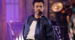 How to watch Harry Styles host 'SNL' tonight for free