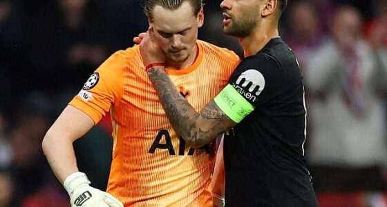 Antonin Kinsky (left) was substituted 'to preserve the team', according to Spurs' Igor Tudor