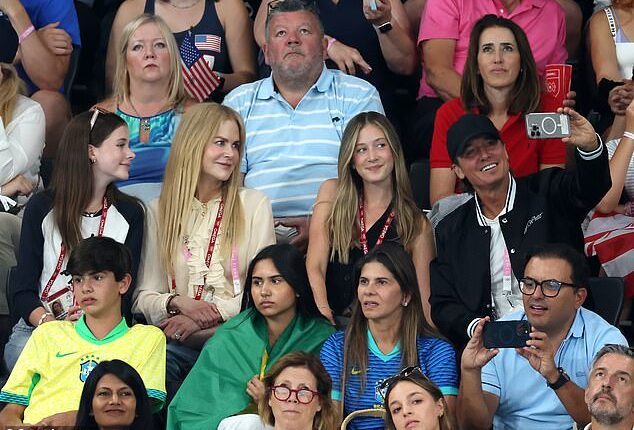 Keith Urban, far right, is said to be 'heartbroken' after an apparent snub by his eldest daughter, Sunday Rose, second right