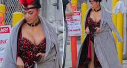 Kim Kardashian is a Las Vegas showgirl on 'The Fifth Wheel' set