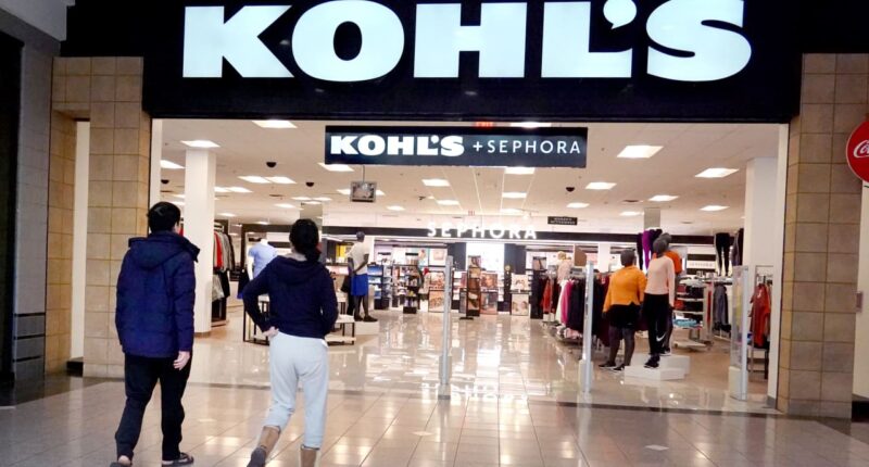 Kohl’s stock sinks as sales keep falling, dashing hopes that a recovery has taken hold
