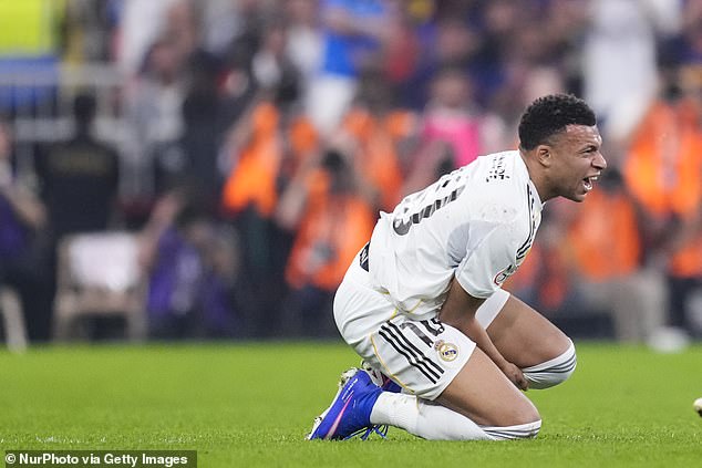 Kylian Mbappe's left knee injury was misdiagnosed as Real Madrid scanned the wrong leg