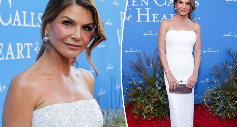 Lori Loughlin, 61, stuns with youthful look at 'When Calls the Heart' event