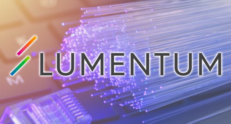 Lumentum’s new revenue forecast further fuels one of the market’s hottest stocks
