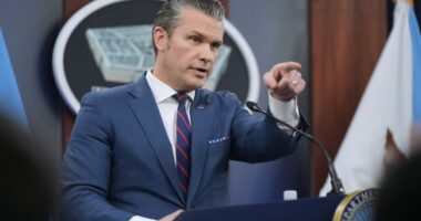 Mark Kelly, Other Democrats Trot Out New, Mind-Numbingly Stupid Hoax Against Pete Hegseth – RedState
