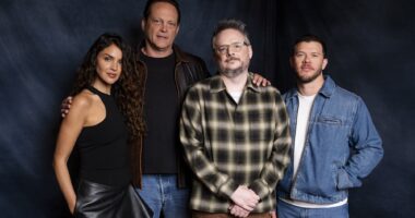 Mike & Nick & Nick & Alice Gets Timey-Wimey with Wiseguys, Vince Vaughn, and Eiza González