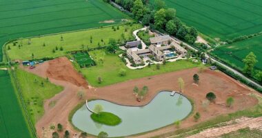 David and David Beckham's extraordinary Cotswolds estate where a man-made lake may soon have LED lights around it in a planning application that has upset locals