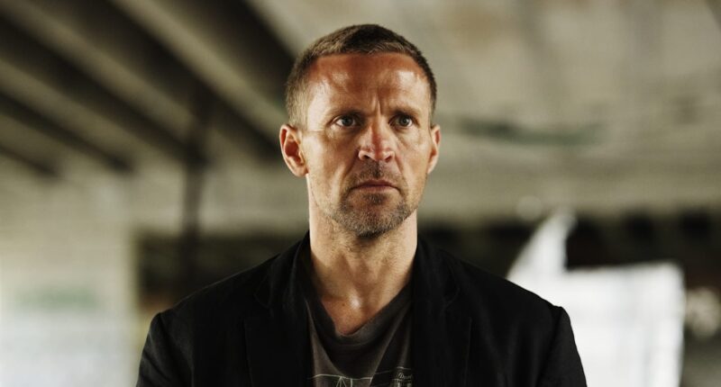 Detective_Hole_n_S1_E5_00_36_39_12_Ronald Plante_Netflix