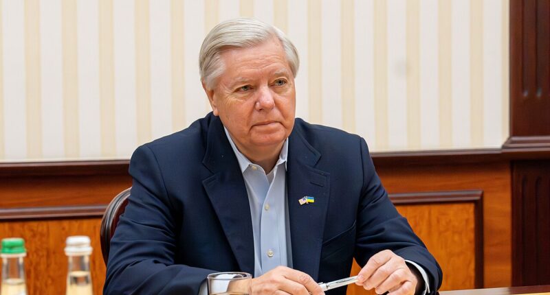 On Iran War, Trump Needs To Shut Up Lindsey Graham