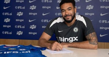 Reece James has signed a new deal with Chelsea, extending his contract to run until 2032