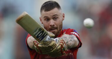 Royal Challengers Bengaluru vs Sunrisers Hyderabad Scorecard